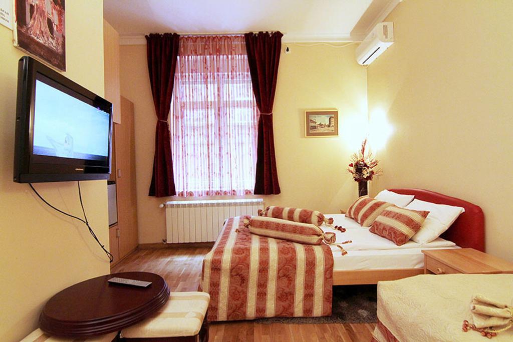 Villa Forever Belgrade Luaran gambar