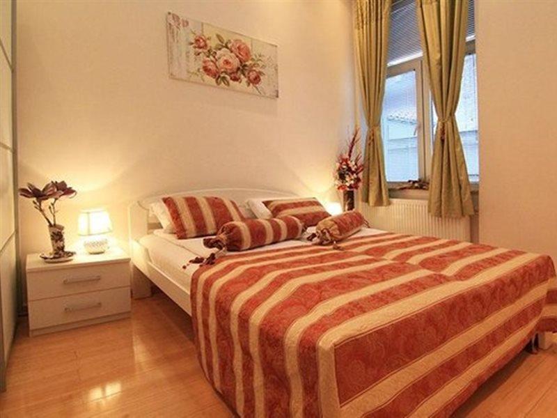 Villa Forever Belgrade Luaran gambar
