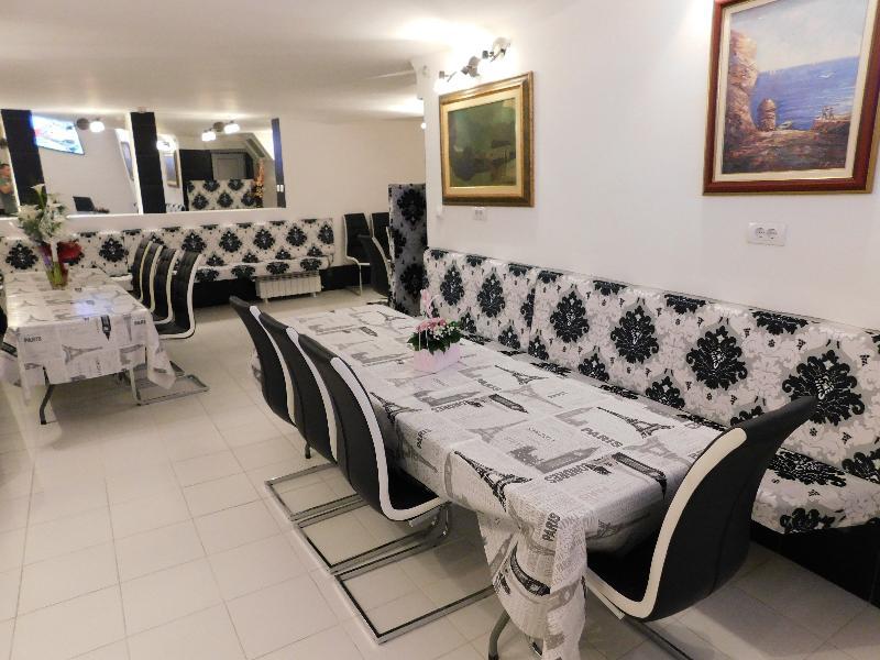 Villa Forever Belgrade Luaran gambar